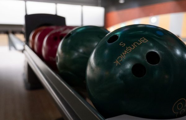 KingPins-Bowling-Balls