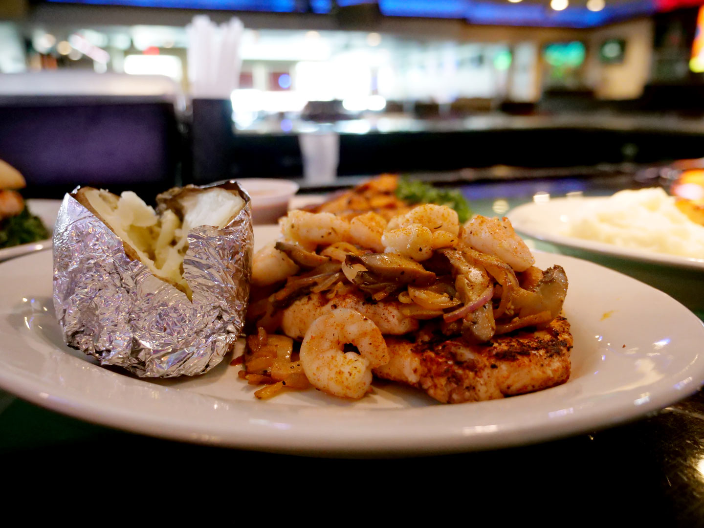 The Boogaloo Sports Bar & Grill at FunCity Hotel Hotel: Where Enjoyable Satisfies Flavor thumbnail